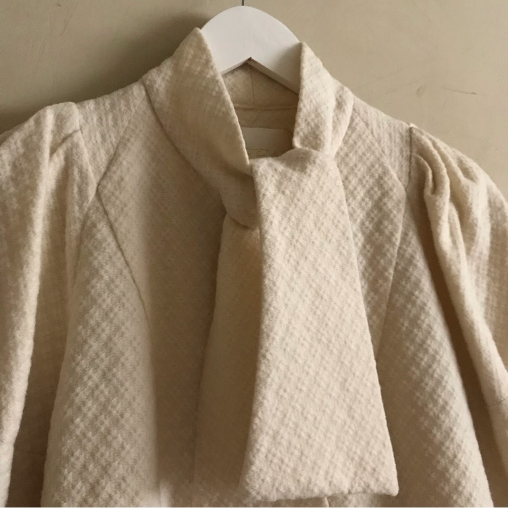 THREAD Social Statement Ivory Wool Coat - Picture 2 of 10